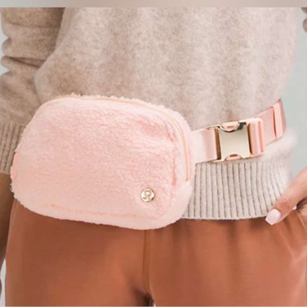 Pink Mist Fleece Belt Bag with Gold Hardware